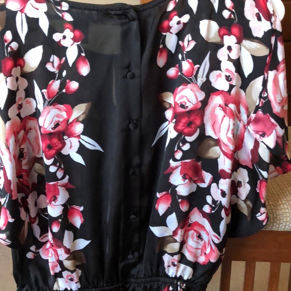 Blouse - Picture 3 of 5